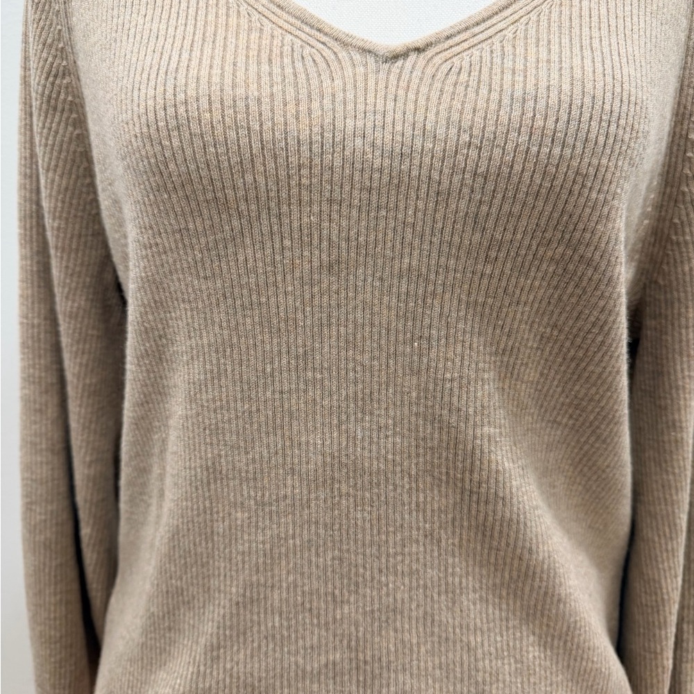 GAP Ribbed Knit Sweater – XL - Picture 2 of 8